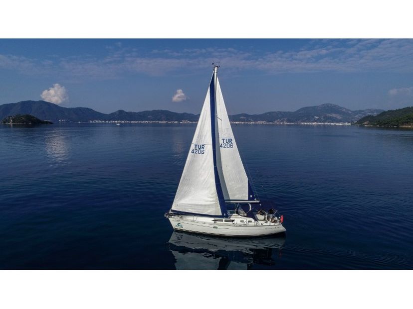 Jeanneau 37 Kacamak