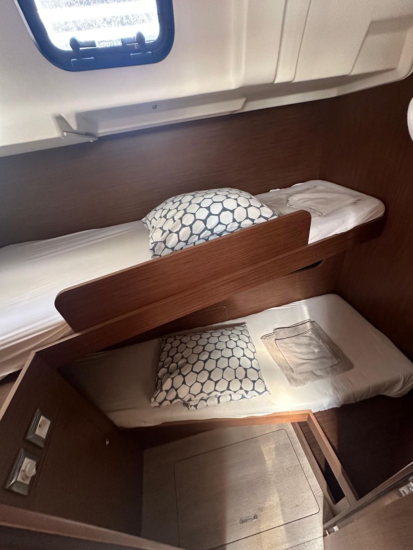 Beneteau OCEANIS 51.1 Dune