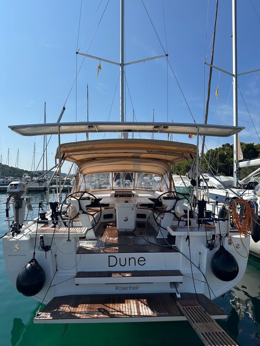 Beneteau OCEANIS 51.1 Dune