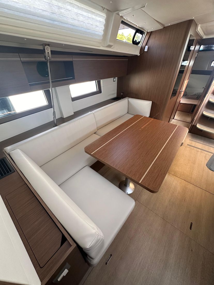 Beneteau OCEANIS 51.1 Dune
