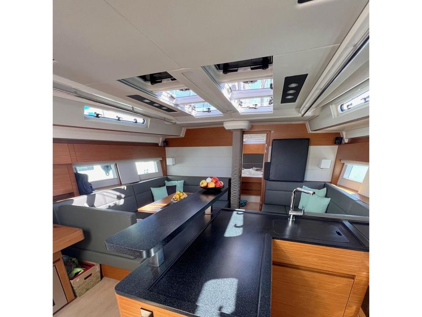 Hanse Yachts 588 JOANNA