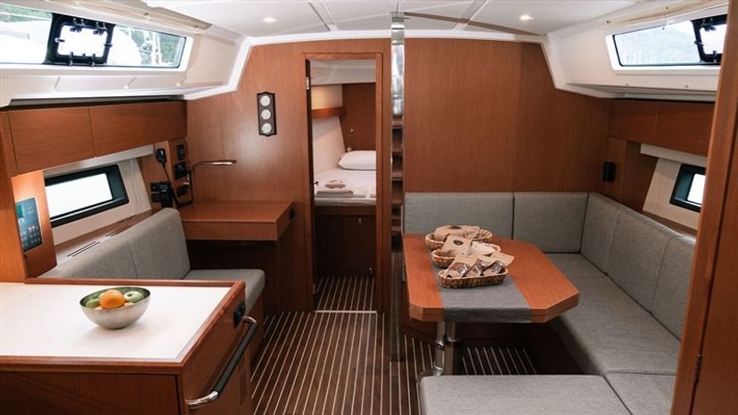 Bavaria Yachtbau C42 NOMAD