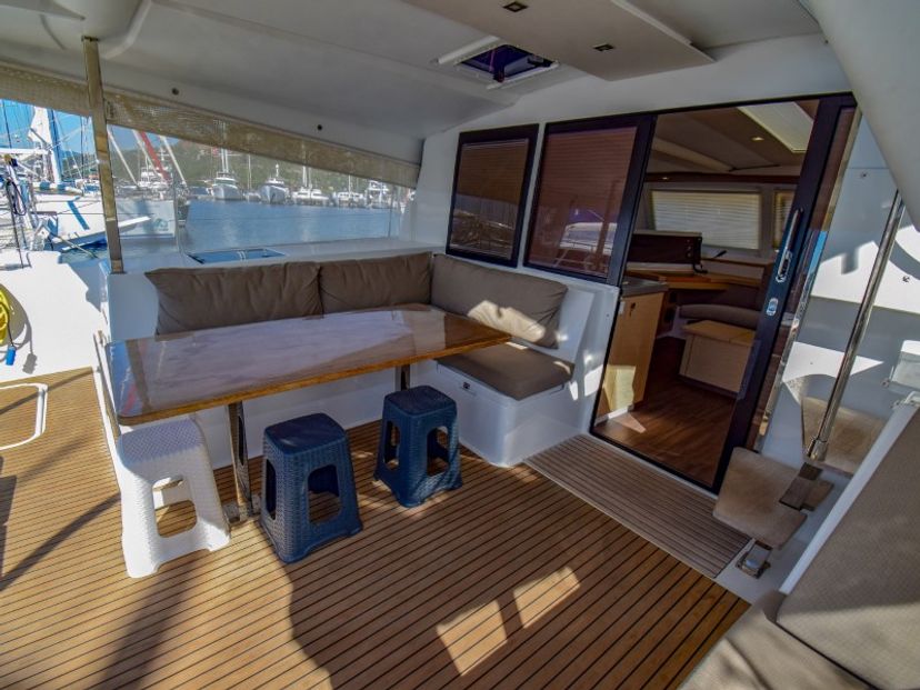 Fountaine Pajot 40 Amber