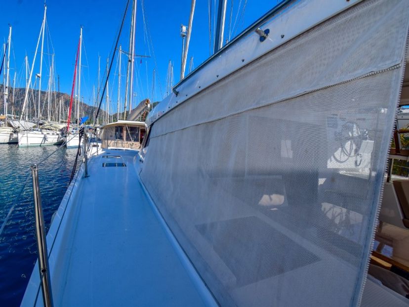 Fountaine Pajot 40 Amber