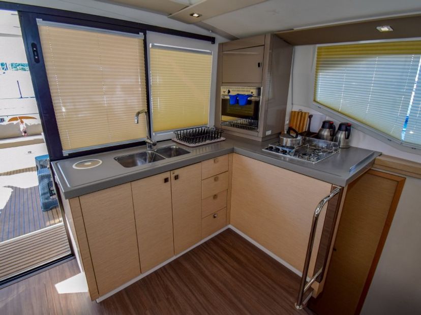 Fountaine Pajot 40 Amber
