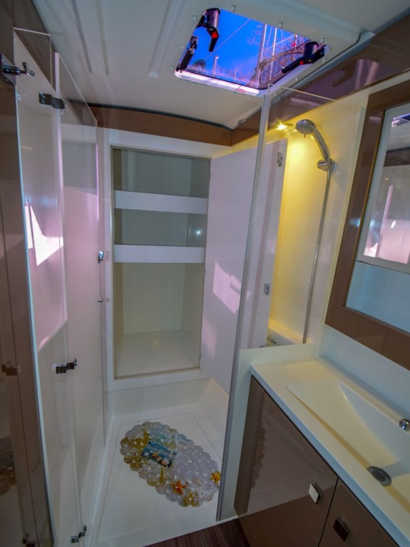 Fountaine Pajot 40 Amber
