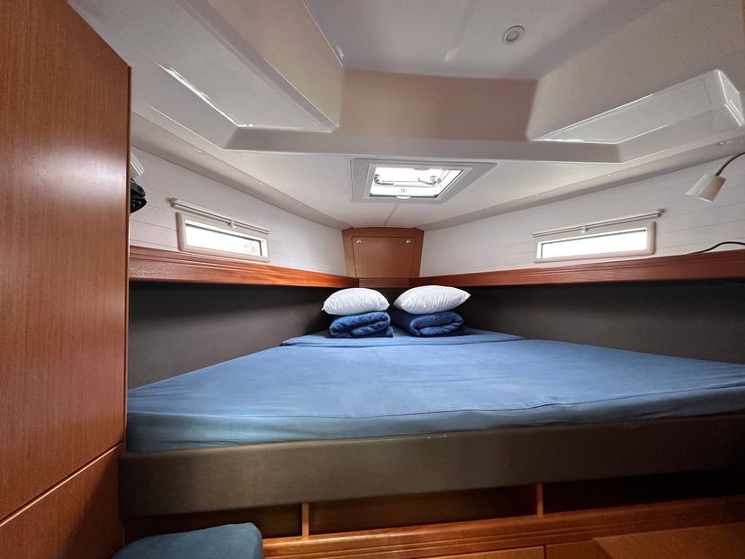 Bavaria Yachtbau CRUISER 41 S/Y Yvonne