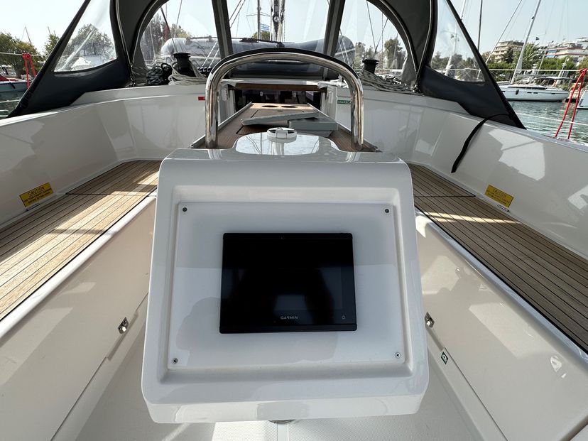 Bavaria Yachtbau 38 S/Y Sienna