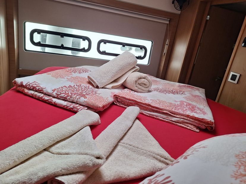 Bali Catamarans 5.4 Gemini