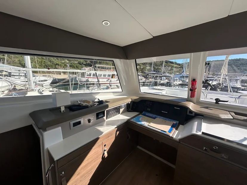 Bali Catamarans CATSPACE Amon-Re