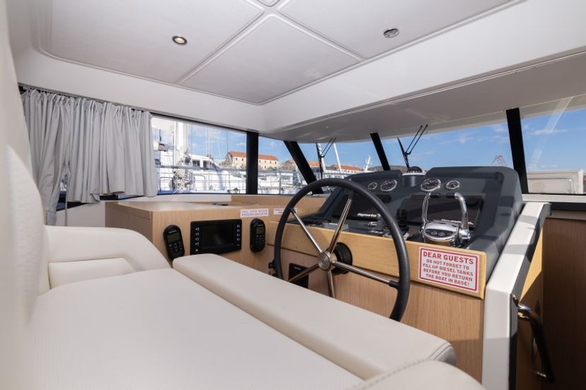 Beneteau SWIFT TRAWLER 47 Ocean dreamer