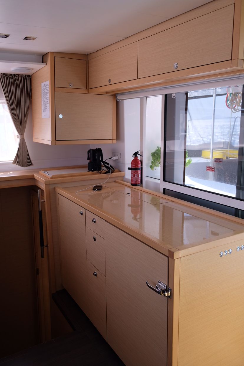 Lagoon 45 IRIS IV