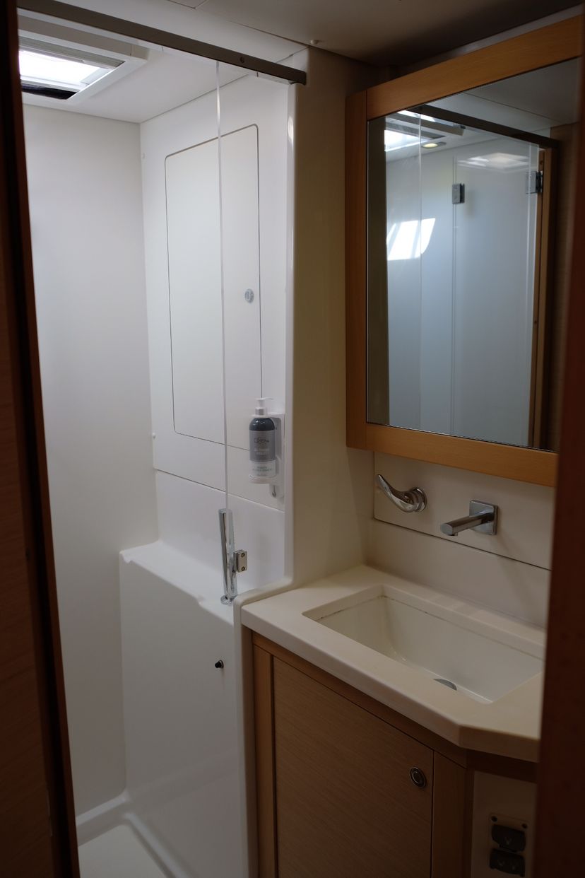 Lagoon 45 IRIS IV