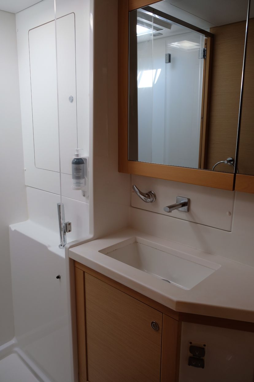 Lagoon 45 IRIS IV