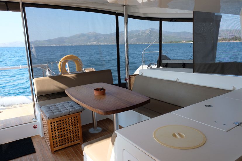 Lagoon 45 IRIS IV