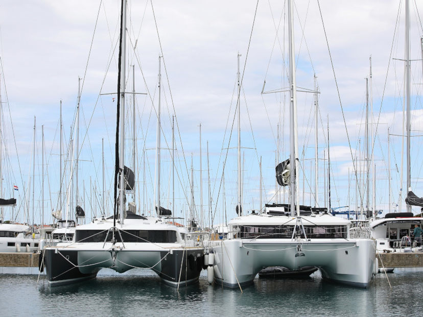 Lagoon 45 MUST HAVE