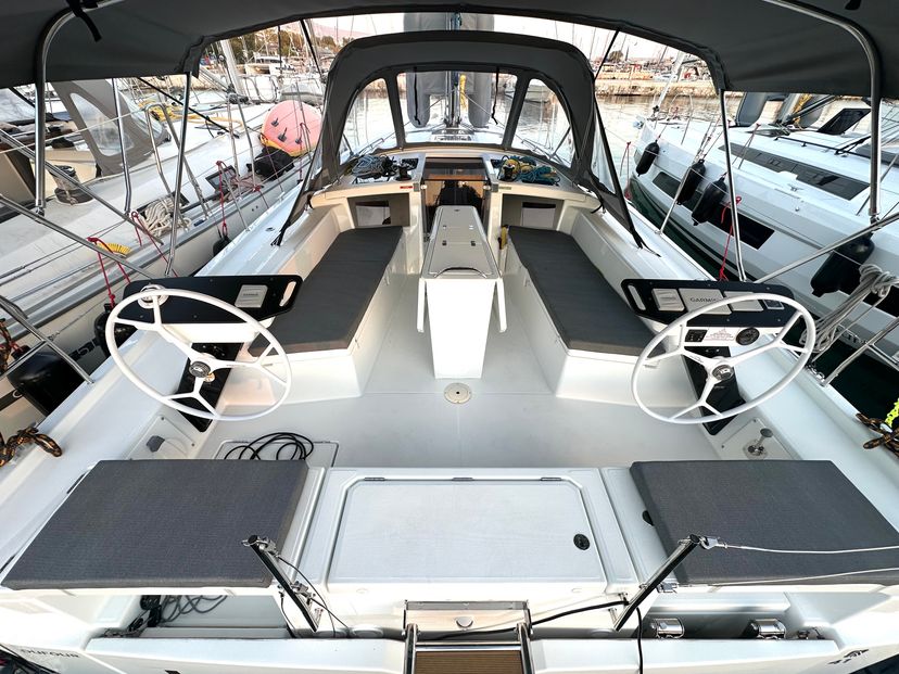 Dufour Yachts 41 S/Y Ismini