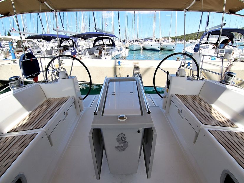 Beneteau 45 GOLDEN DREAMS
