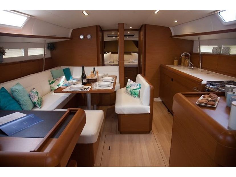 Jeanneau 51 MAYFLOWER