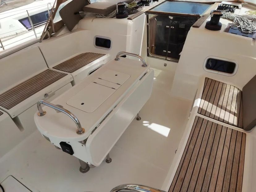 Jeanneau 51 NOSY BE_DB