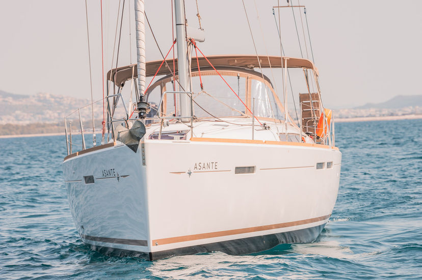 Jeanneau 49 Asante