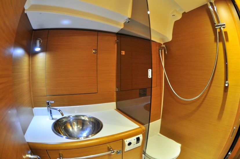 Jeanneau 43 Aeriko