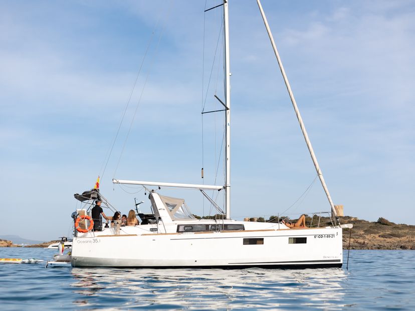 Beneteau OCEANIS 35.1 Islander