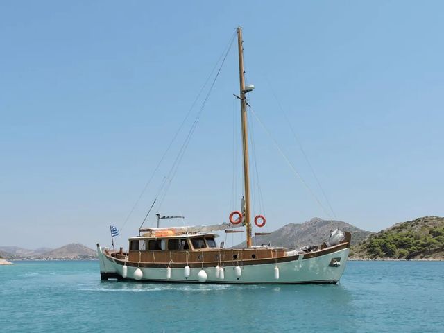 Traditional Cruiser A Memorable Day in Porto Heli
