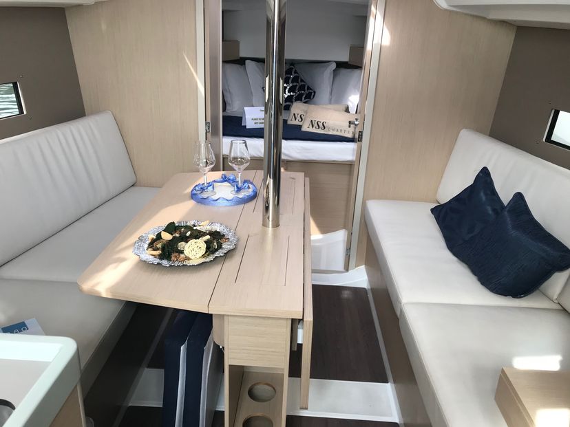 Beneteau OCEANIS 30.1 Mimosa