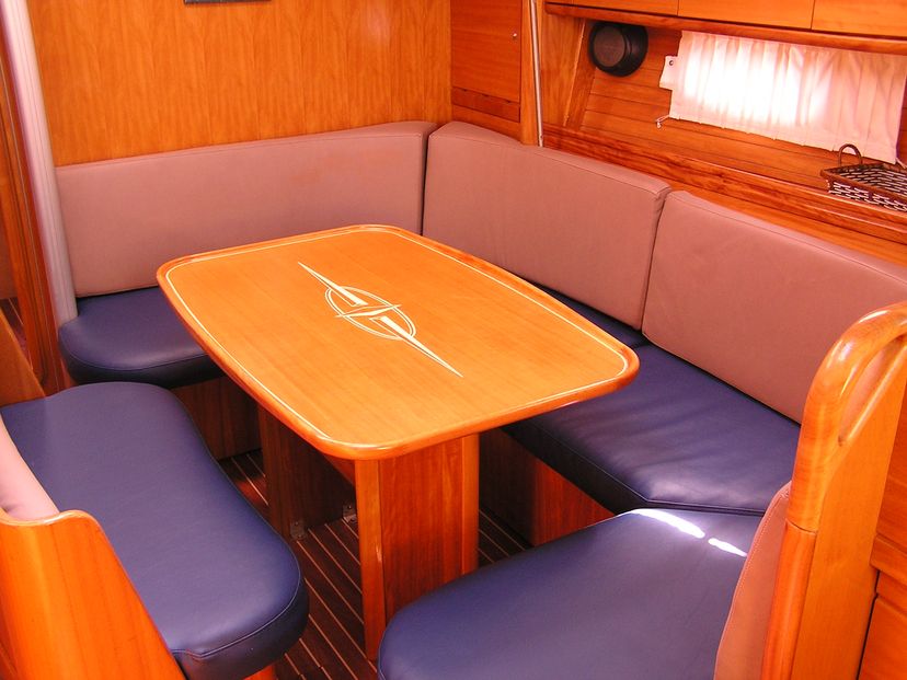 Bavaria Yachtbau 39 CRUISER Julia