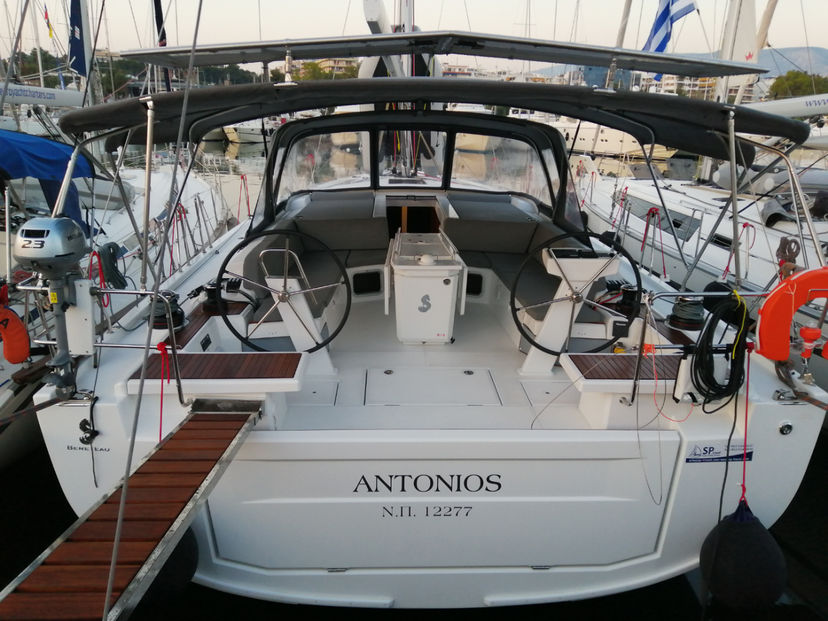Beneteau OCEANIS 51.1 ANTONIOS