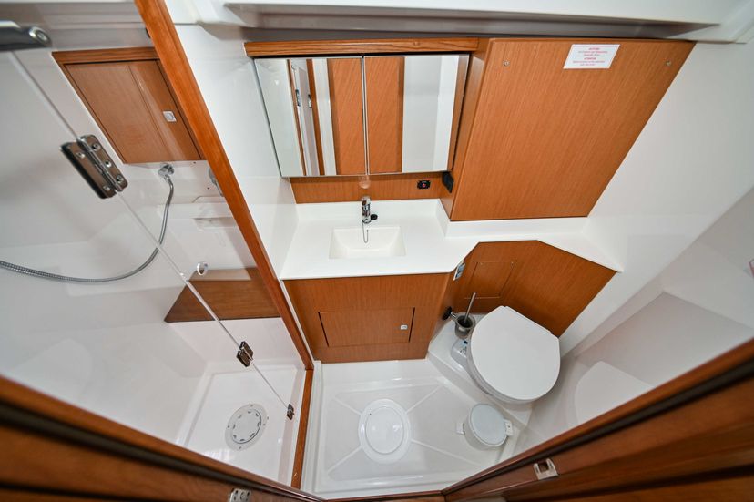 Bavaria Yachtbau 45 EFIX