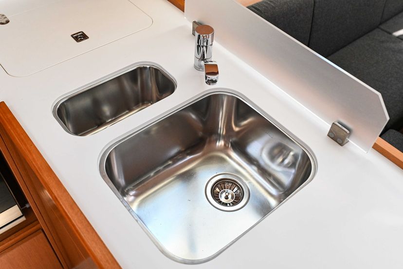 Bavaria Yachtbau 45 EFIX