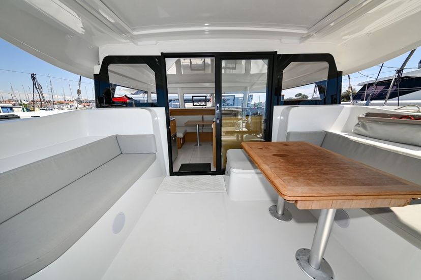 Excess Catamarans EX MINT COOLER V