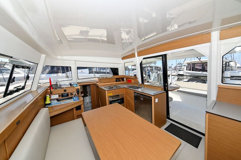 Excess Catamarans EX MINT COOLER V