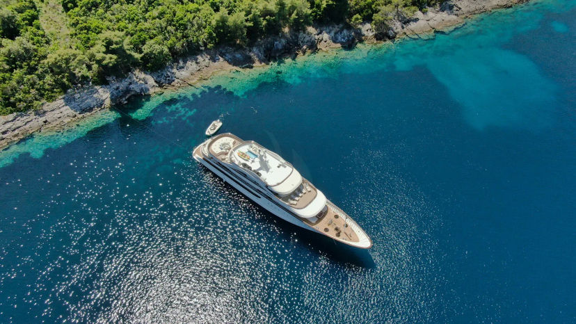 M/Y ANTHEA
