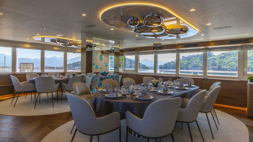 M/Y ANTHEA
