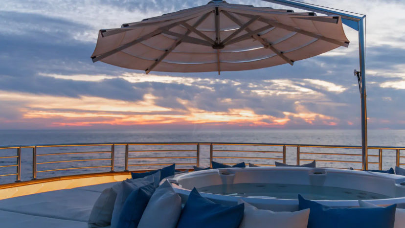 M/Y ANTHEA