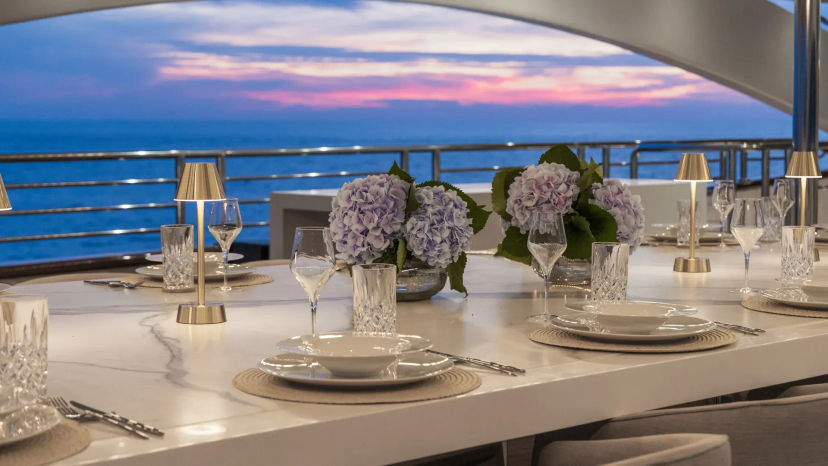 M/Y ANTHEA