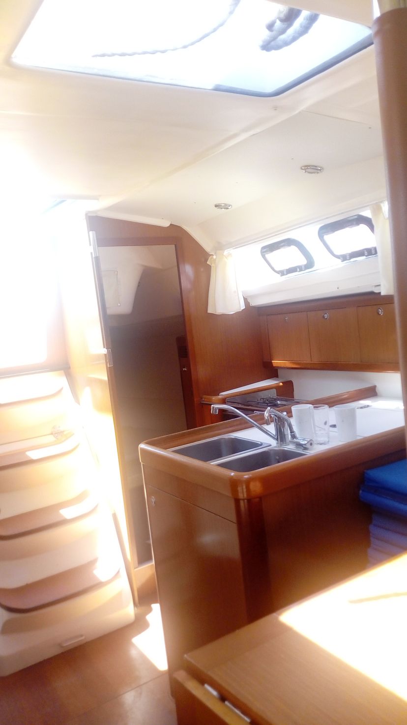 Beneteau 31 TRIZONIA 