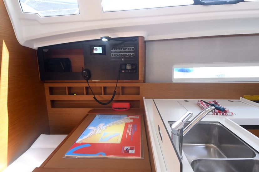 Jeanneau 410 Signum Bravo