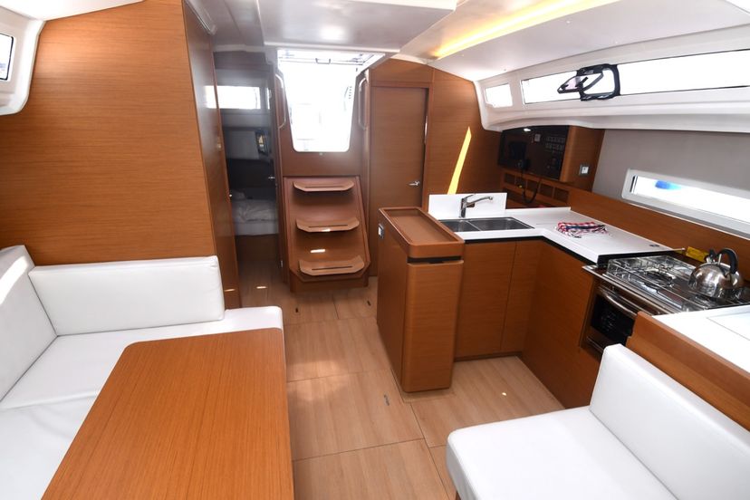 Jeanneau 410 Signum Bravo