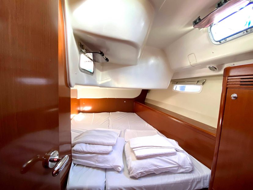 Beneteau OCEANIS 43 Serenity