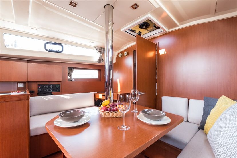 Beneteau OCEANIS 41.1 SPARKLING