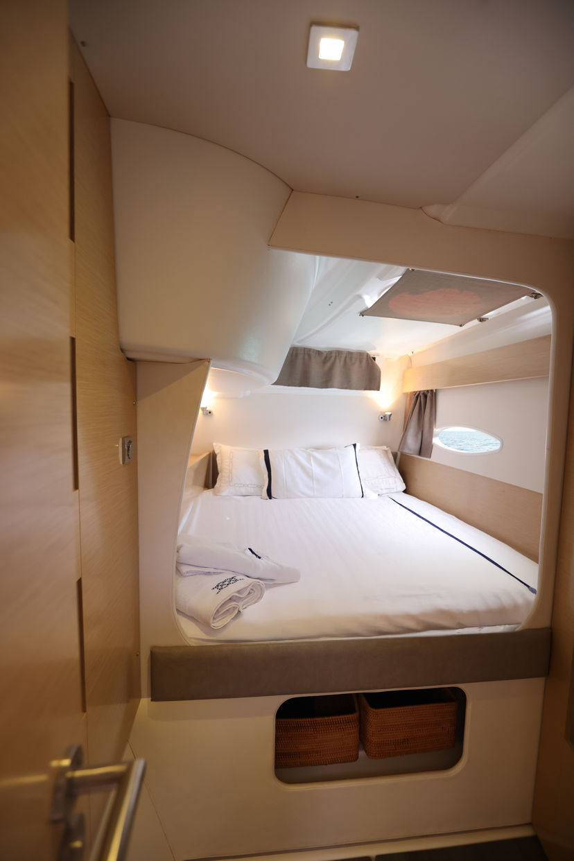 Fountaine Pajot LIPARI 41 Romeo & Juliet