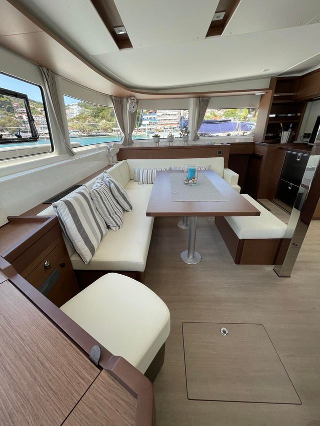 Lagoon 46 Grand Blue