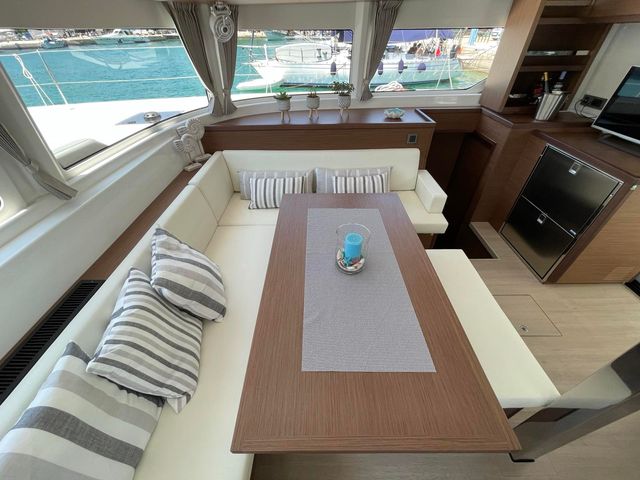 Lagoon 46 Grand Blue