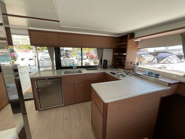 Lagoon 46 Grand Blue