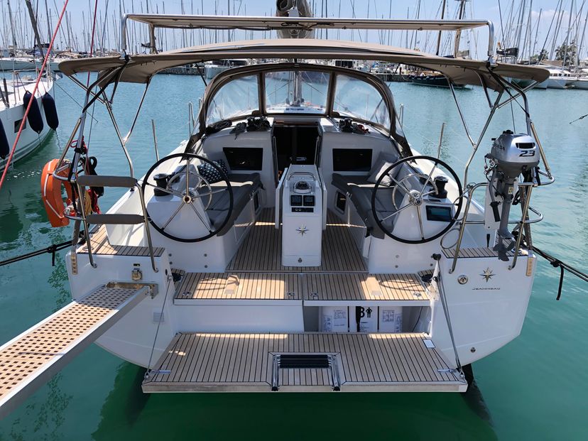 Jeanneau 410 Aquaholic