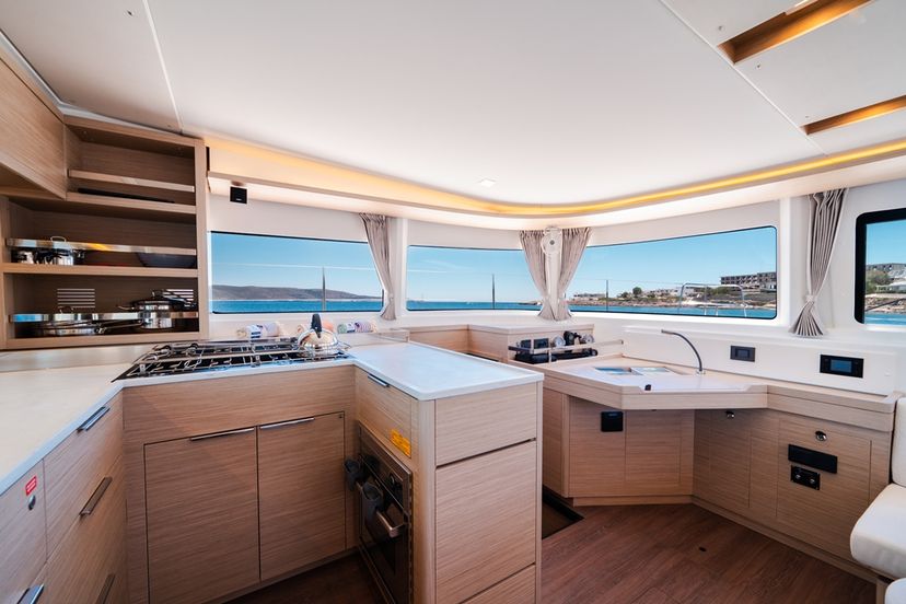 Lagoon 43 EMERALD